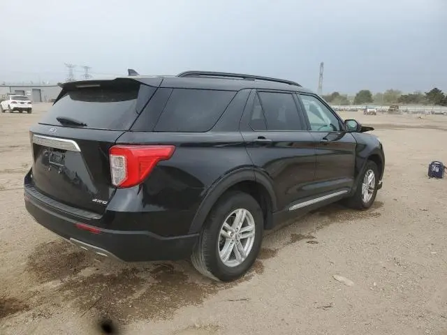 2021 FORD EXPLORER XLT  