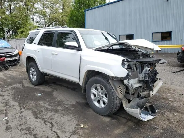 2017 TOYOTA 4RUNNER SR5/SR5 PREMIUM  