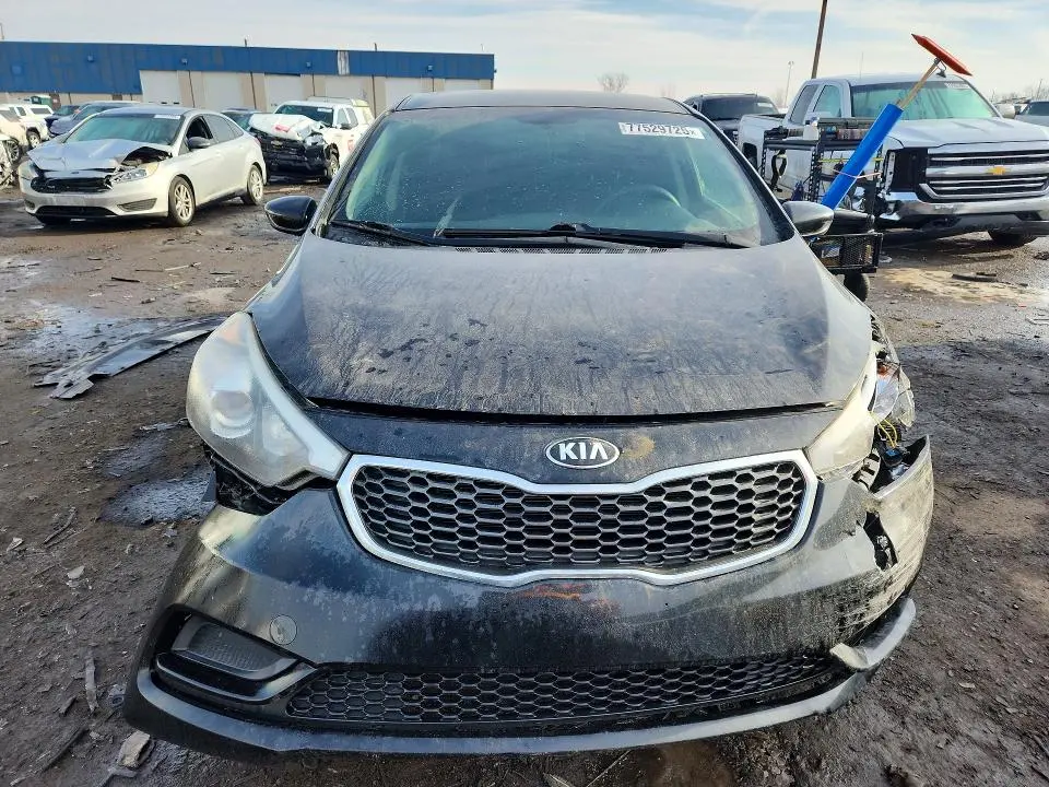 2016 KIA FORTE LX  