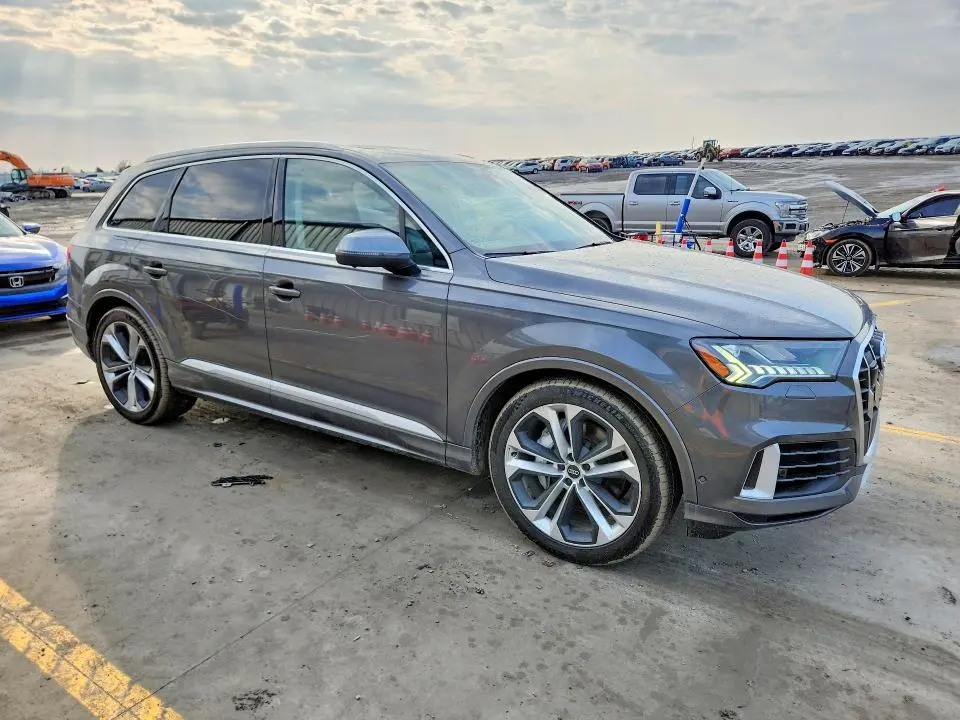 2020 AUDI Q7 PRESTIGE  