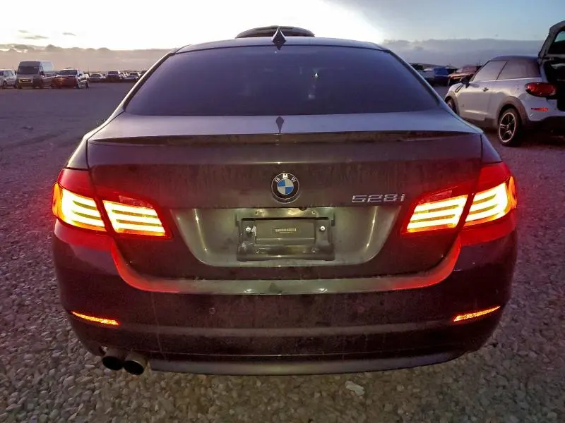 2012 BMW 528 XI  