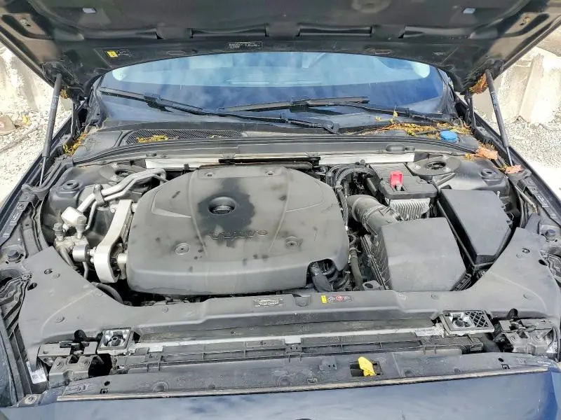 2020 VOLVO S60 T5 MOMENTUM  