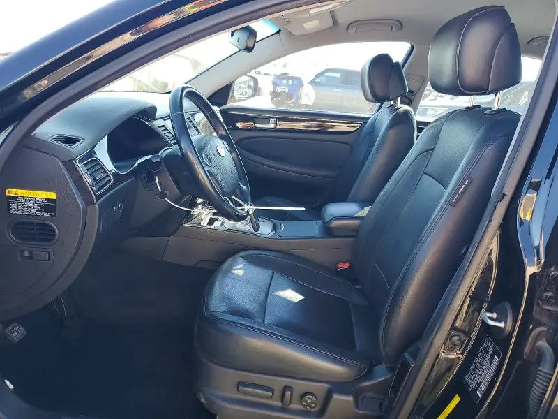2013 HYUNDAI GENESIS 3.8L  