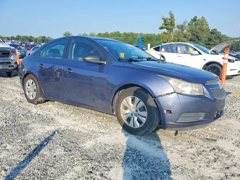 2014 CHEVROLET CRUZE LS  
