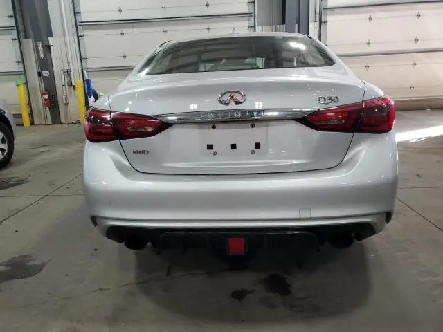 2018 INFINITI Q50 LUXE  
