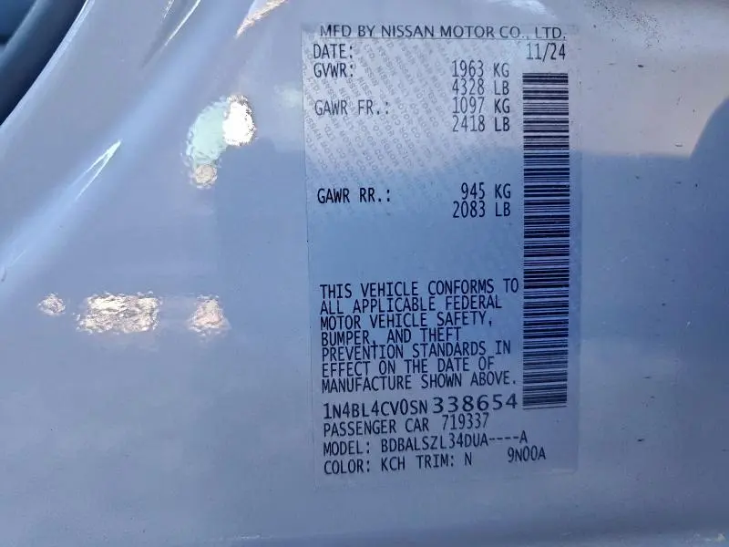 2025 NISSAN ALTIMA SR  