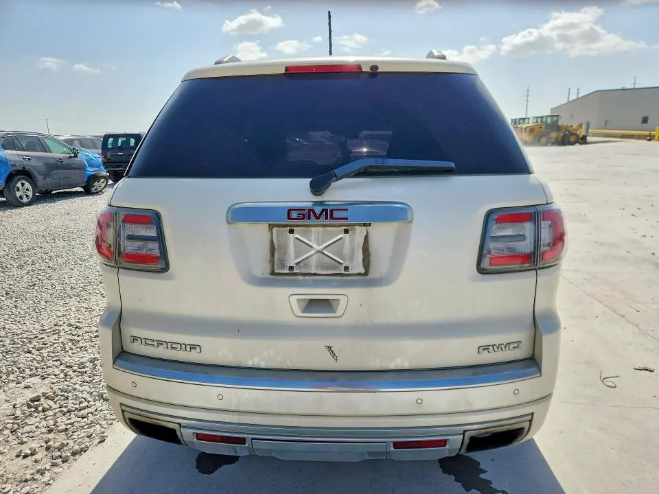 2014 GMC ACADIA DENALI  