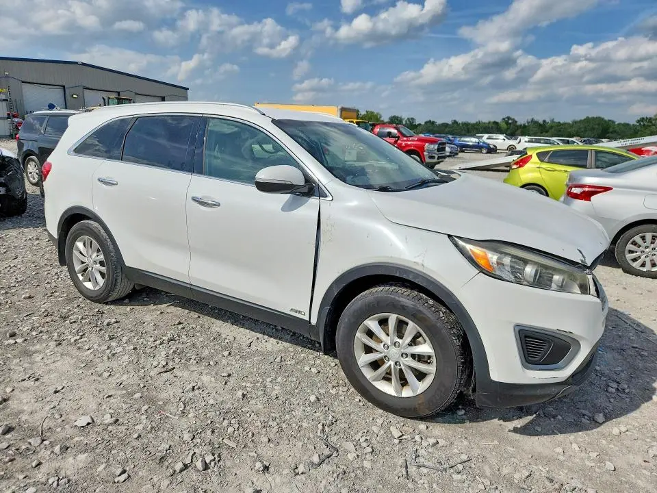 2016 KIA SORENTO LX  
