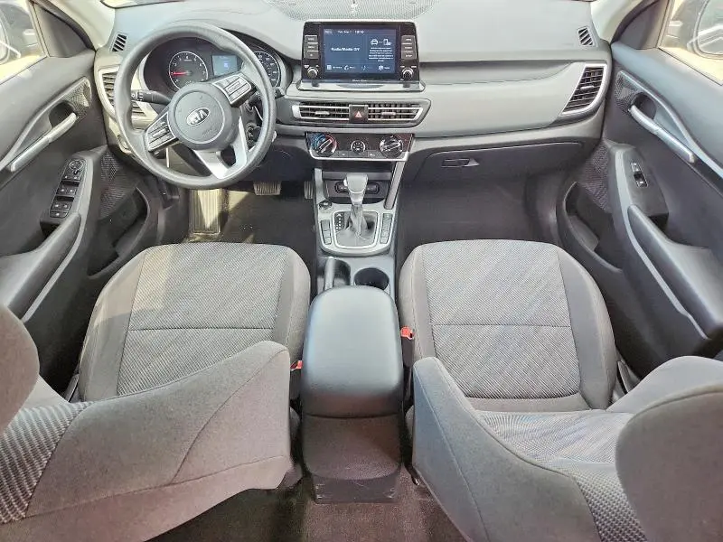 2021 KIA SELTOS LX  