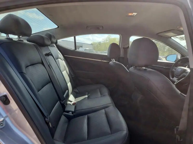 2017 HYUNDAI ELANTRA LIMITED  