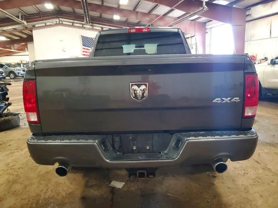 2017 RAM 1500 ST  