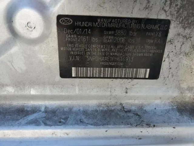 2015 HYUNDAI ELANTRA SE  