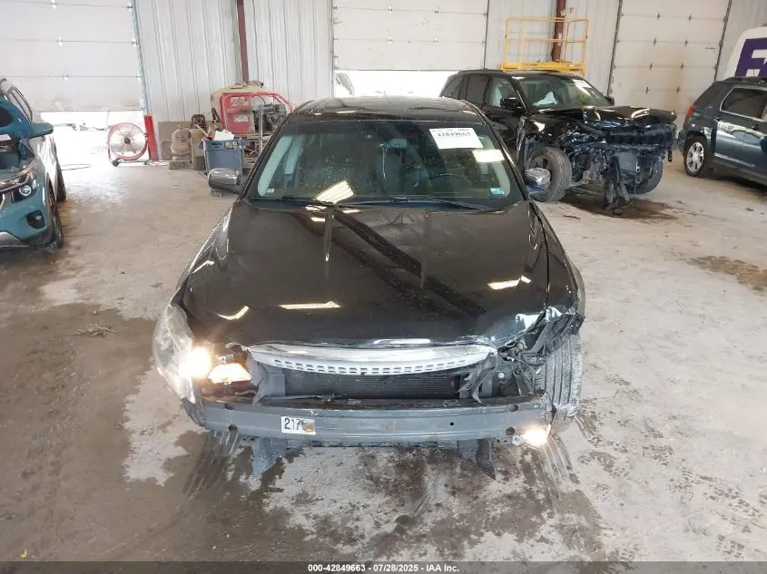 2010 FORD TAURUS LIMITED