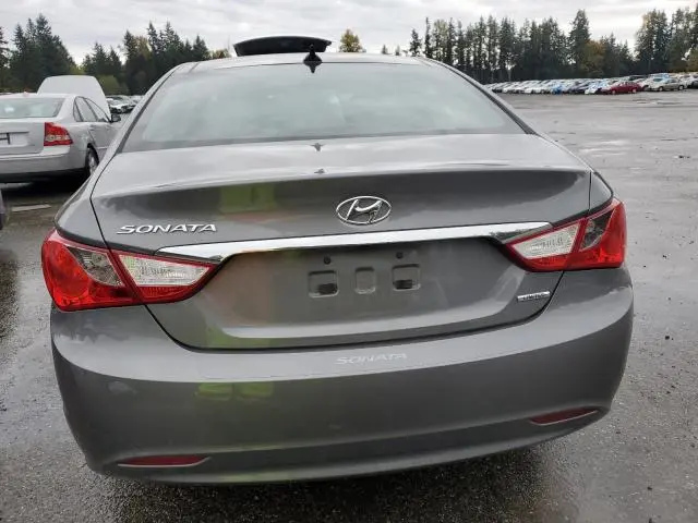 2013 HYUNDAI SONATA SE  