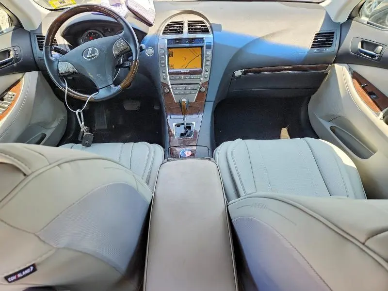 2011 LEXUS ES 350  