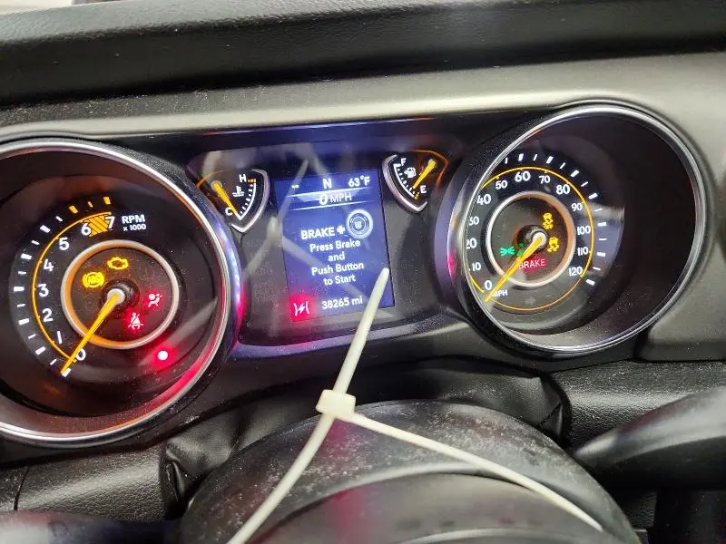 2023 JEEP WRANGLER SPORT  