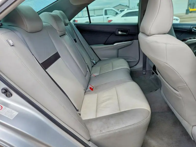 2013 TOYOTA CAMRY XLE  