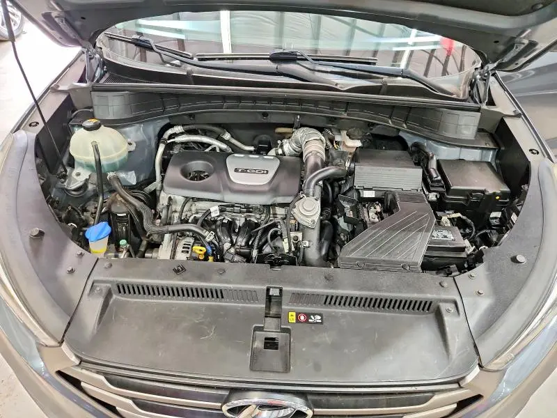 2016 HYUNDAI TUCSON SPORT  