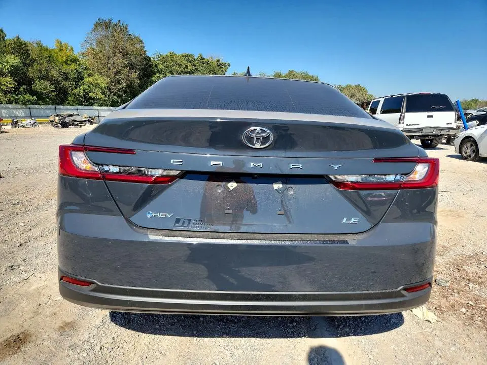 2025 TOYOTA CAMRY LE  