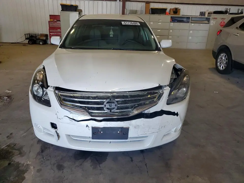 2011 NISSAN ALTIMA BASE/S  