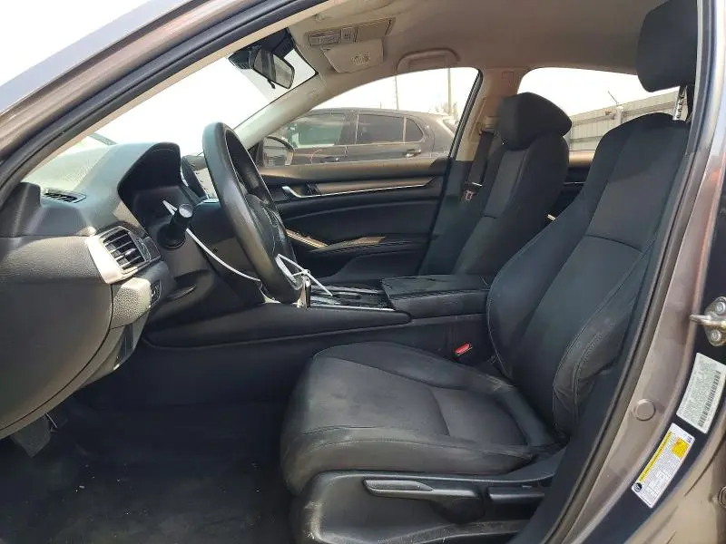 2018 HONDA ACCORD LX  