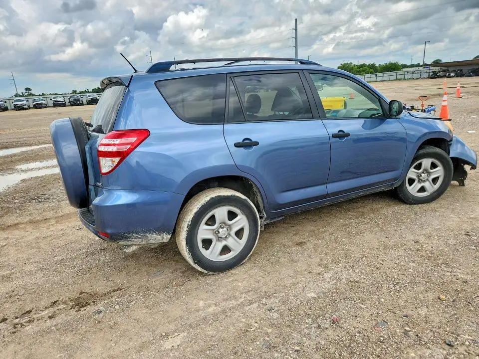 2010 TOYOTA RAV4 BASE  