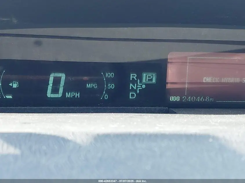 2010 TOYOTA PRIUS III