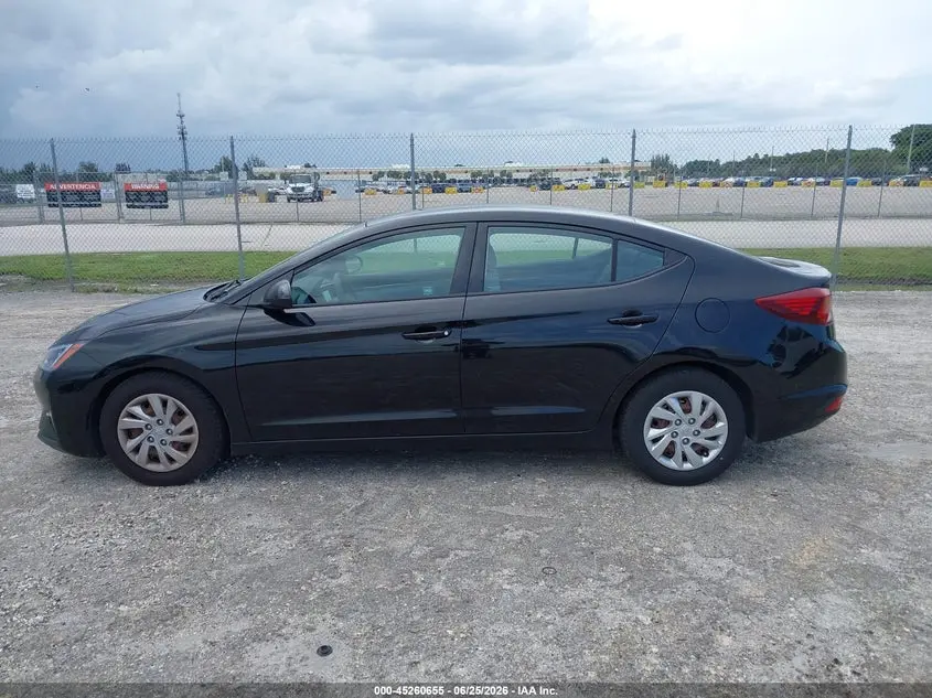 2020 HYUNDAI ELANTRA SE