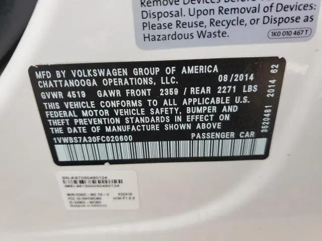 2015 VOLKSWAGEN PASSAT SE  