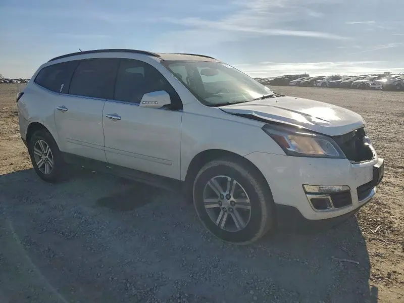 2015 CHEVROLET TRAVERSE LT  