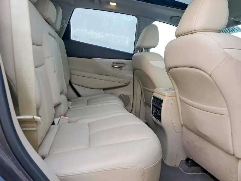 2016 NISSAN MURANO S  