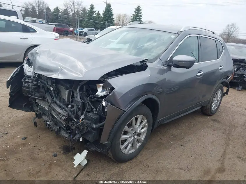 2018 NISSAN ROGUE SV