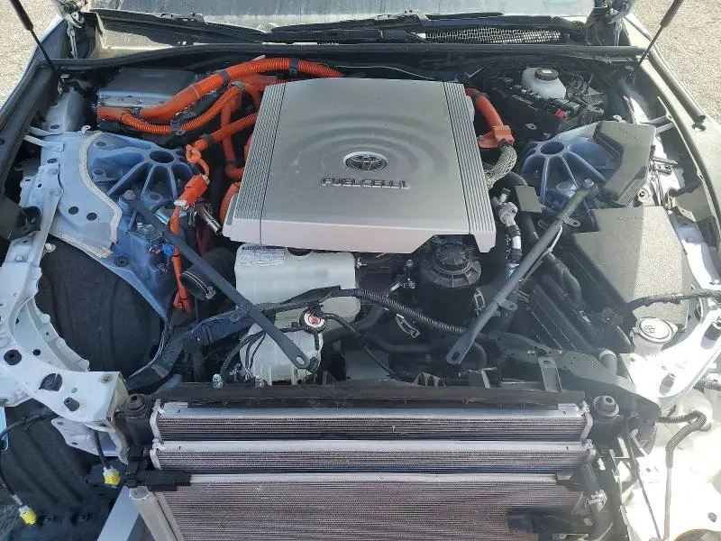 2023 TOYOTA MIRAI XLE  