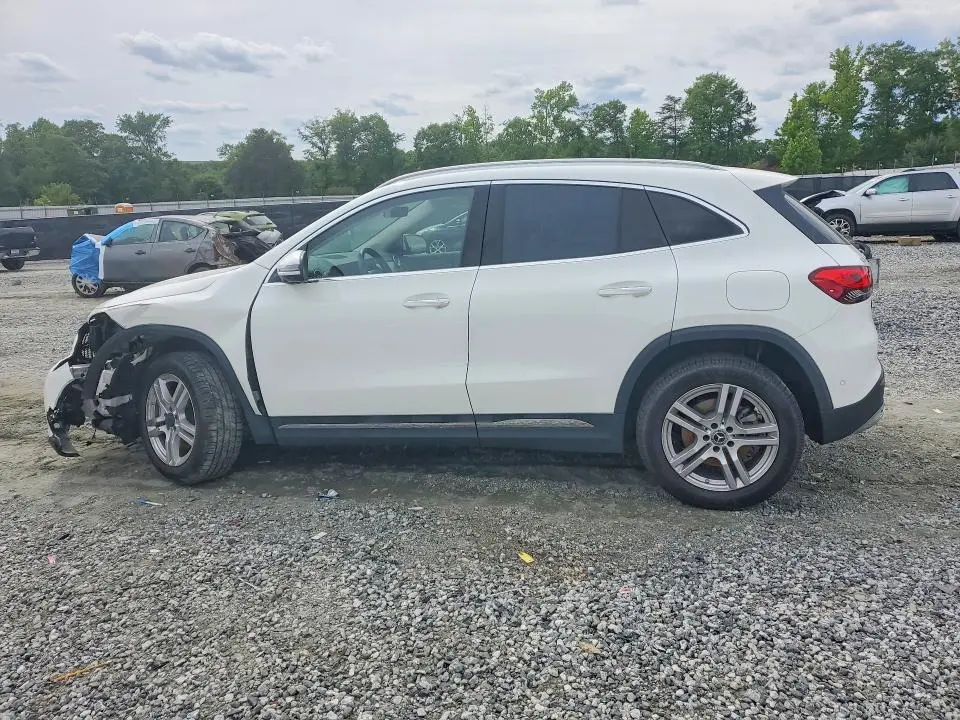 2021 MERCEDES-BENZ GLA 250 4MATIC  