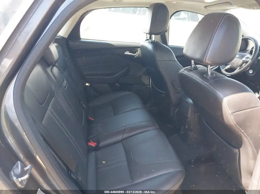 2013 FORD FOCUS SE
