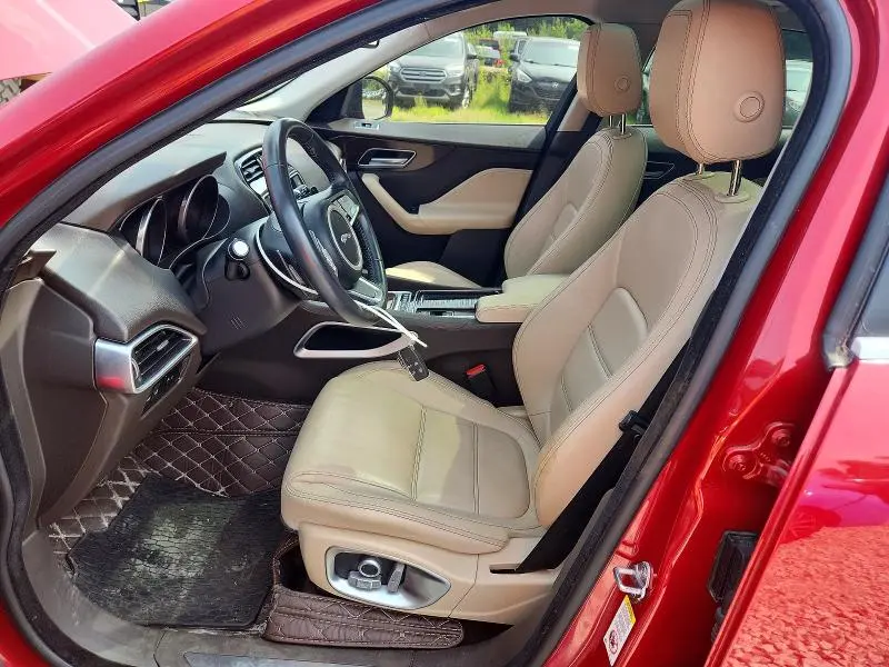 2018 JAGUAR F-PACE PRESTIGE  
