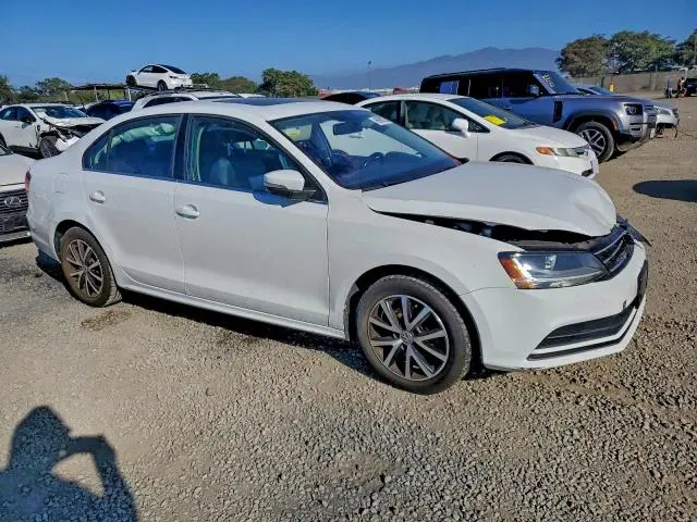 2017 VOLKSWAGEN JETTA SE  
