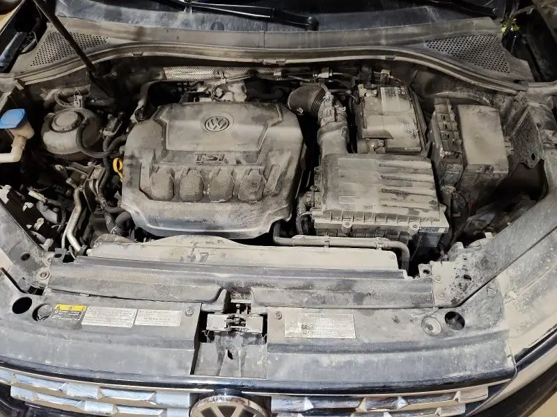 2020 VOLKSWAGEN TIGUAN SE  