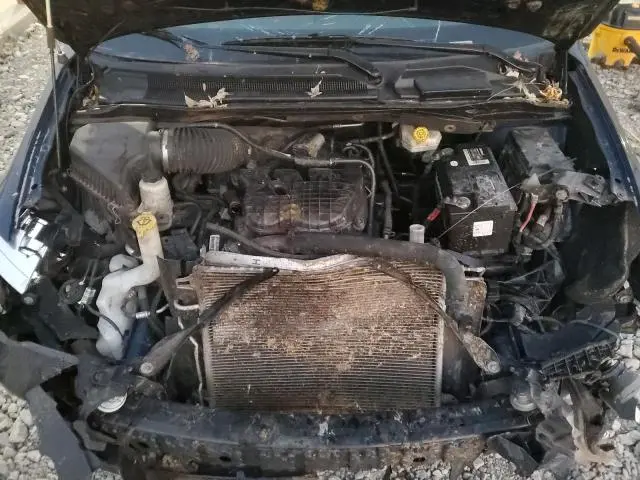 2014 DODGE GRAND CARAVAN SE  