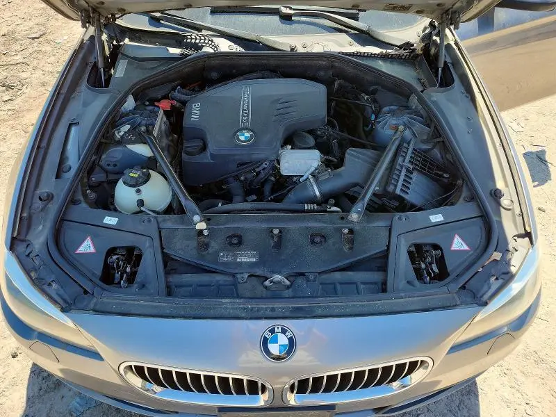 2015 BMW 528 XI  