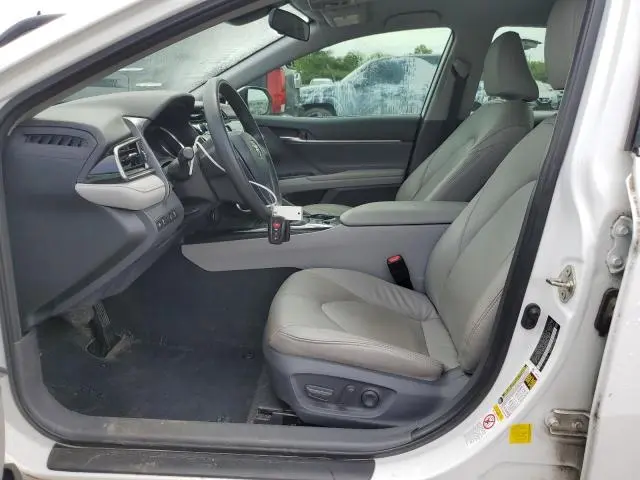 2019 TOYOTA CAMRY LE  