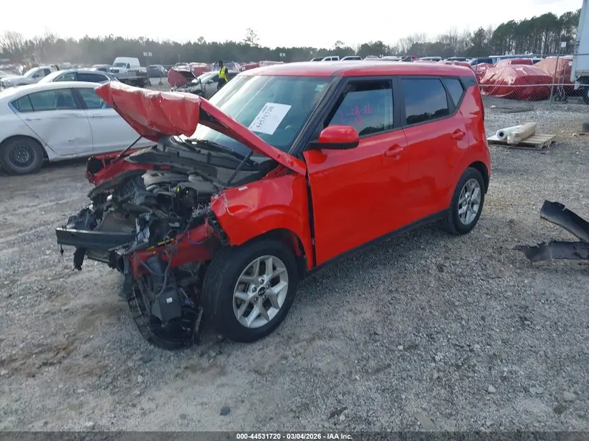 2022 KIA SOUL LX