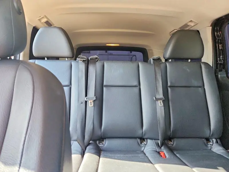2017 MERCEDES-BENZ METRIS   