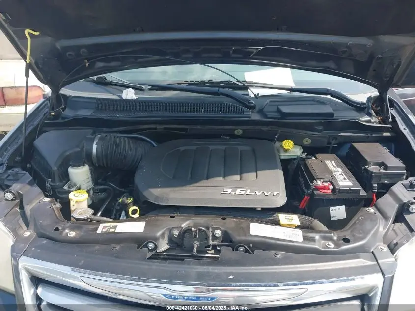 2014 CHRYSLER TOWN & COUNTRY TOURING