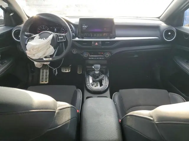 2023 KIA FORTE GT LINE  