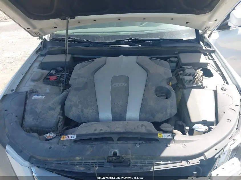 2013 HYUNDAI GENESIS 3.8