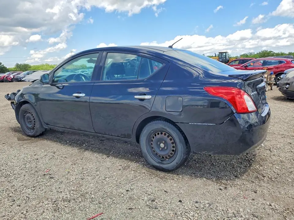 2014 NISSAN VERSA 1.6 SV  