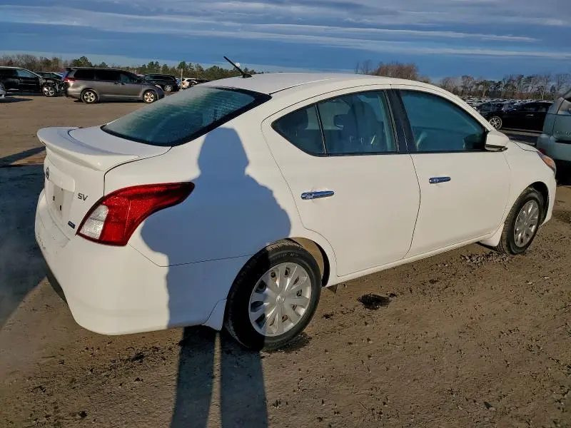 2016 NISSAN VERSA S  