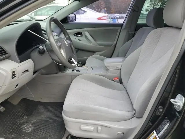 2010 TOYOTA CAMRY BASE  