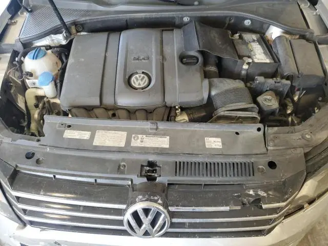 2014 VOLKSWAGEN PASSAT SE  